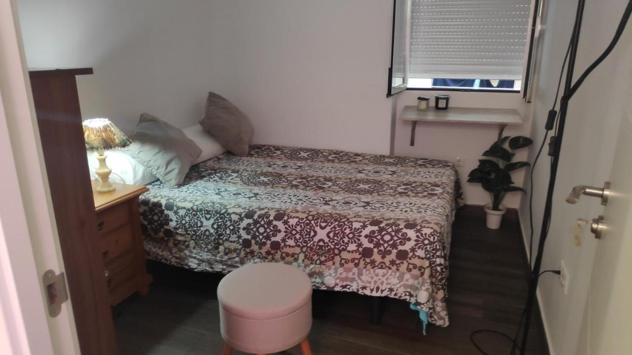 Anna'S Apartments อาลิกันเต ภายนอก รูปภาพ